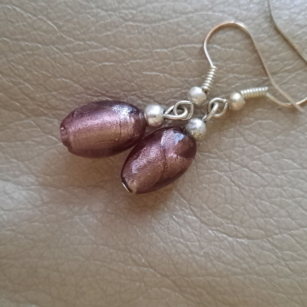 Multistrand necklace - Picture 2 of 2